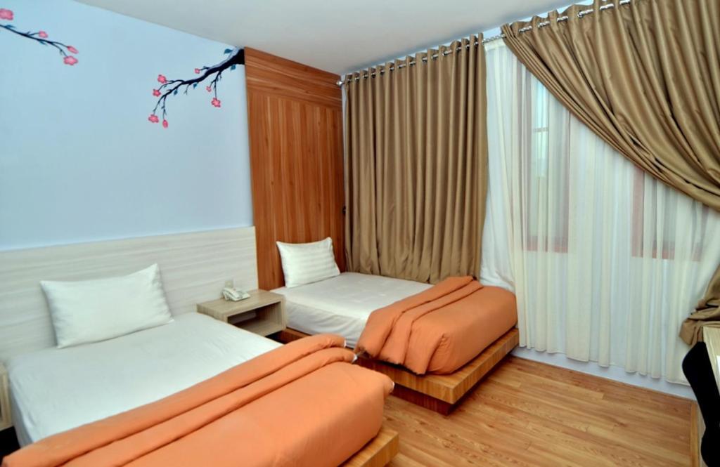 Hip Hope Hotel Banda Aceh Exterior foto